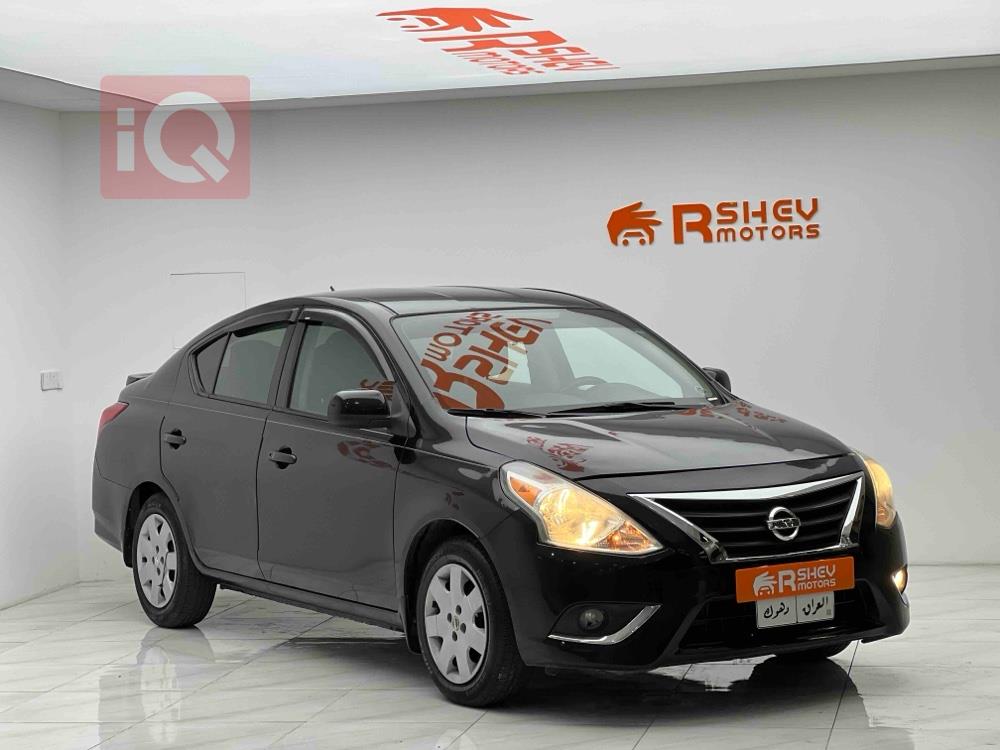 Nissan Versa